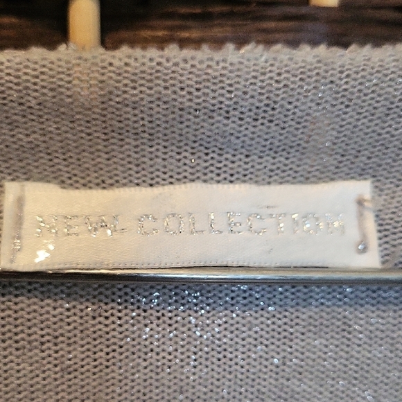 Gray V-Neck Sweater with Embellished Design - Picture 2 of 8